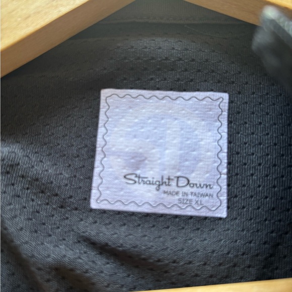 Exclusive Pine Valley Golf Course logo Quarter-Zip Mesh Pullover - Picture 6 of 6